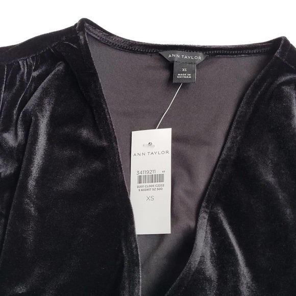 New Ann Taylor XS Black Velvet Wrap Top Blouse Shell NWT - Picture 2 of 4